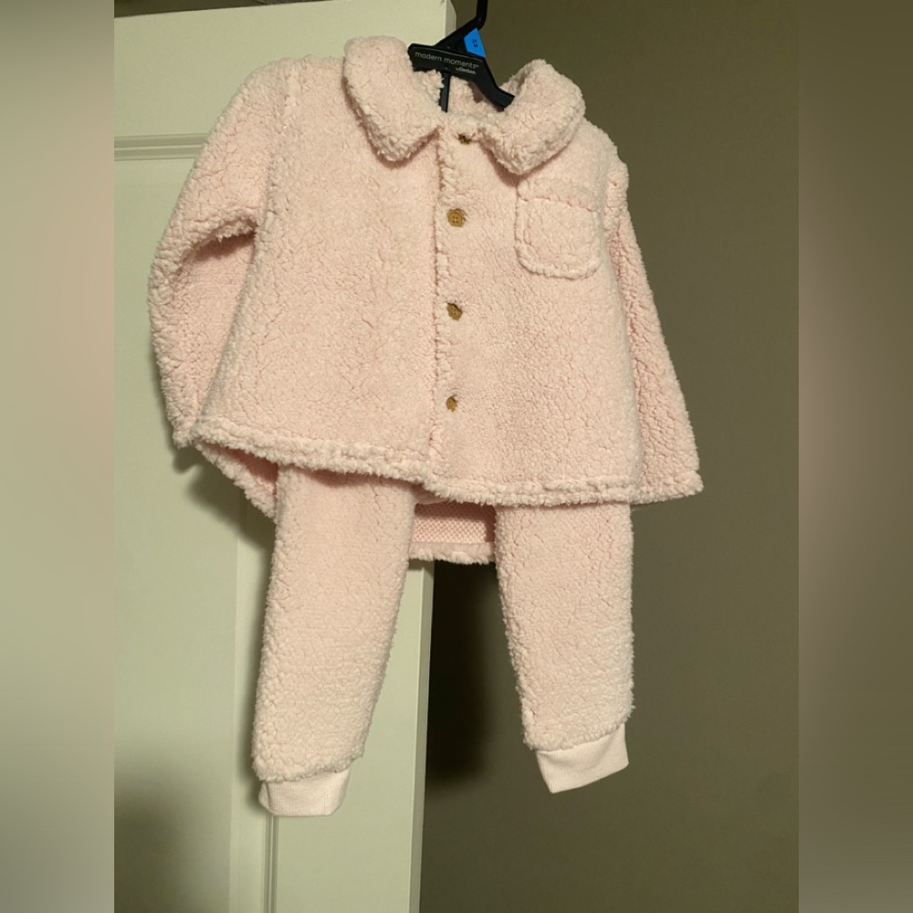 Fuzzy sweater with matching pants